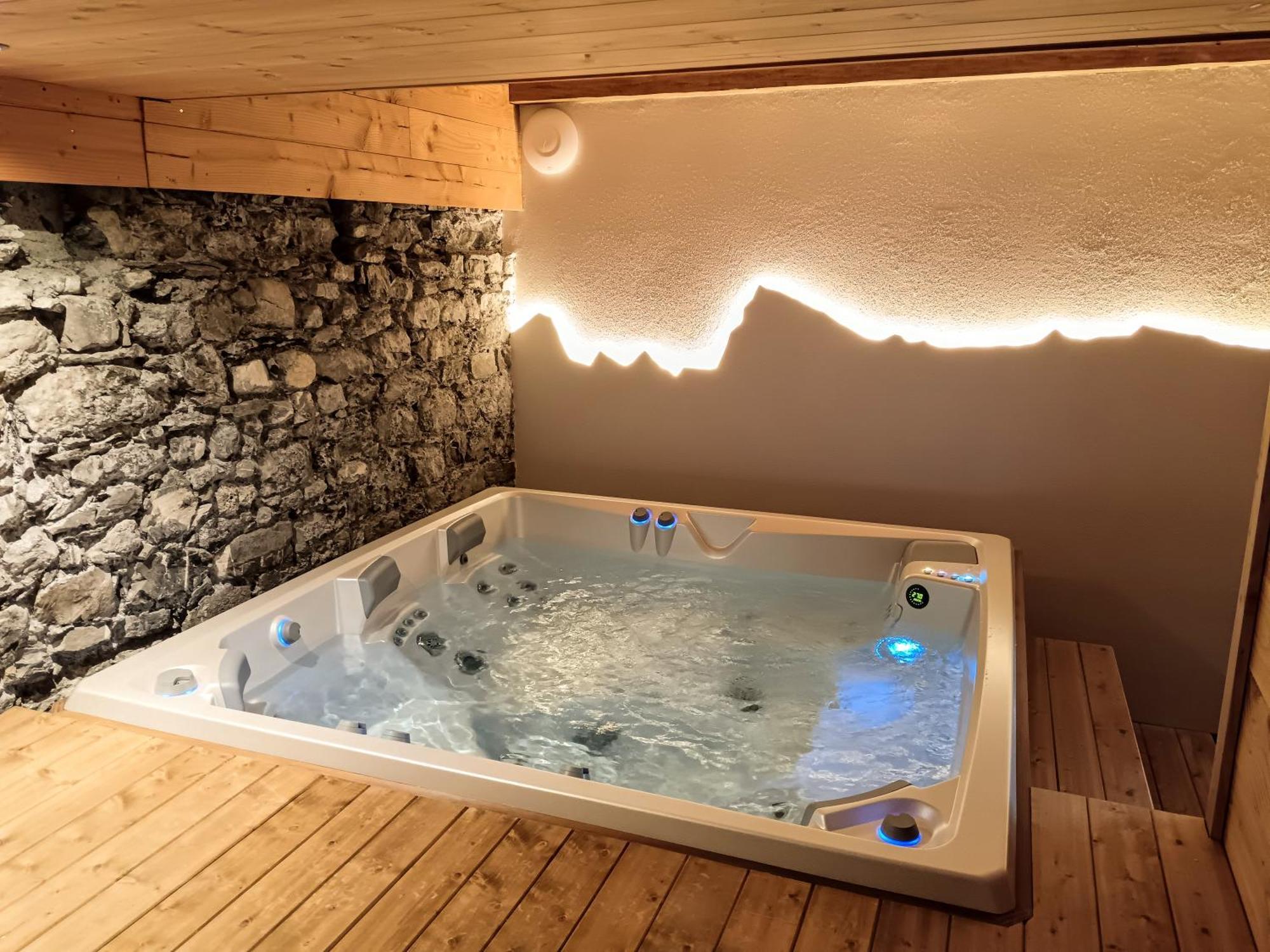Chez Lucienne, Jacuzzi Et Sauna Samoens Exterior photo